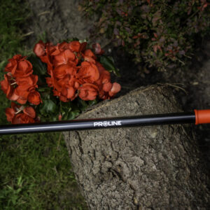 Alumiininen harjan/haravan varsi ”CLICK”-kiinnityksellä