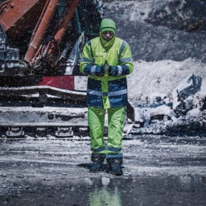 Lahti Pro huomiotakki toppavuorella lk3