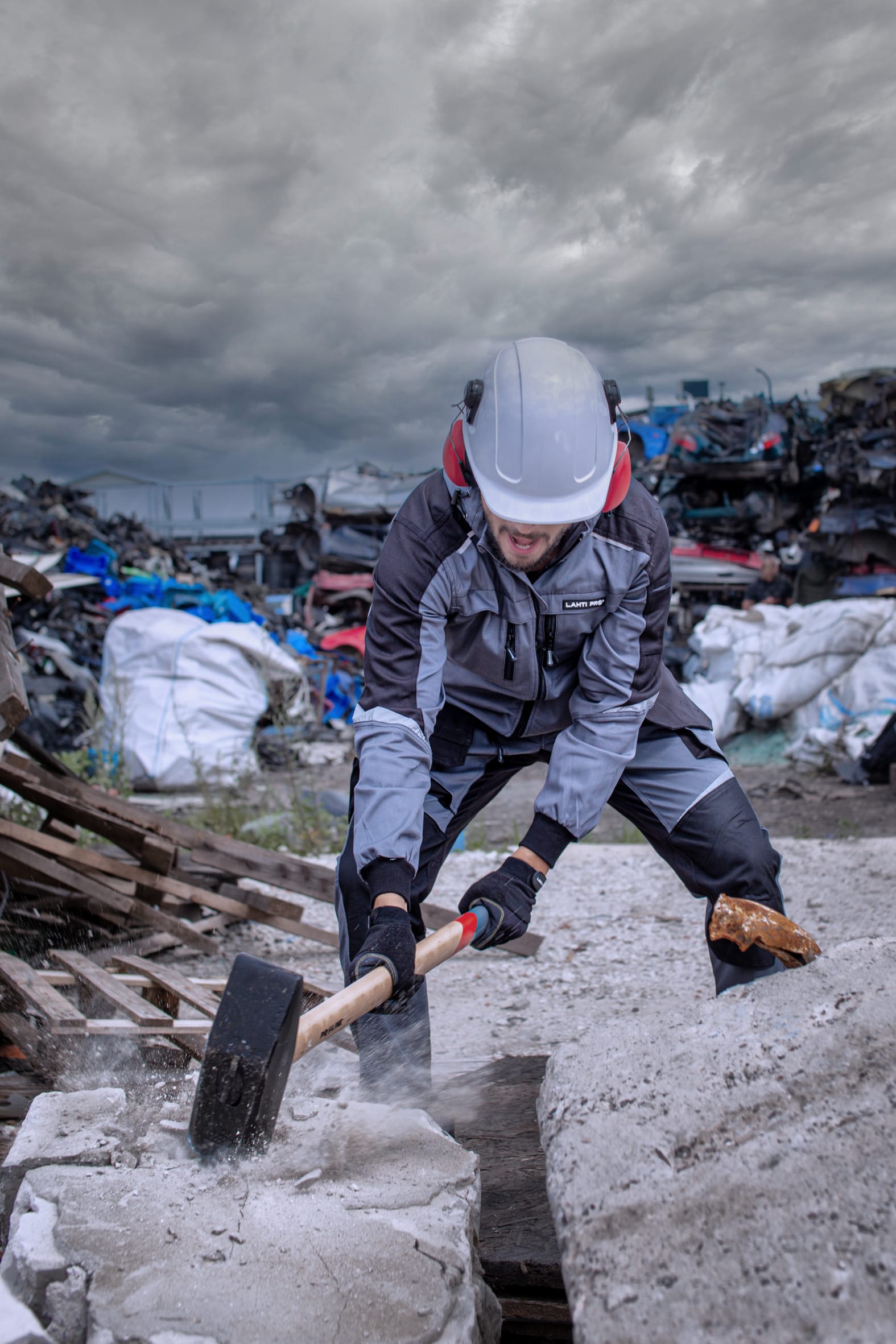 Lahti Pro kypärään kiinnitettävät kuulosuojaimet